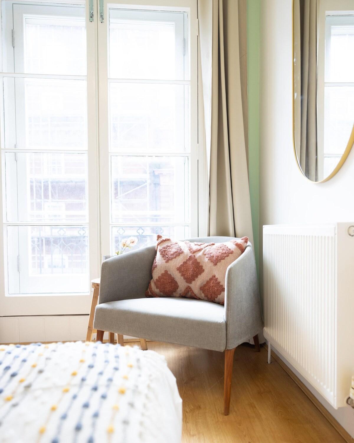 Spacious Two-bed 100m From Trafalgar Sqr * Londra