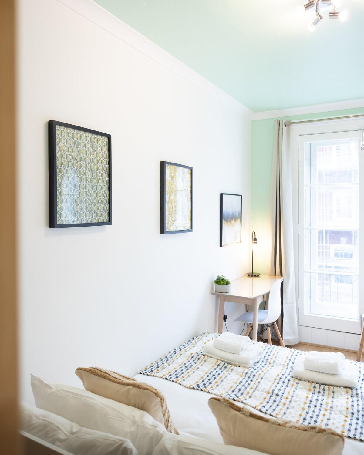 Spacious Two-bed 100m From Trafalgar Sqr Appartamento *